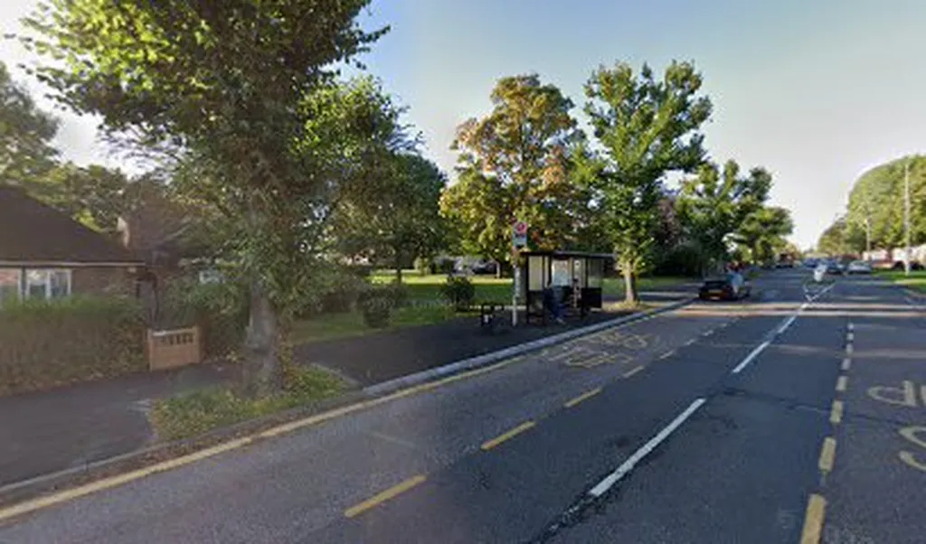Dewsbury Road (Stop FZ)