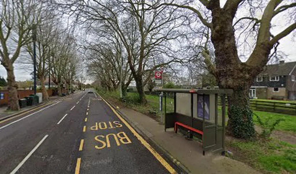 Dover Road (Stop N)