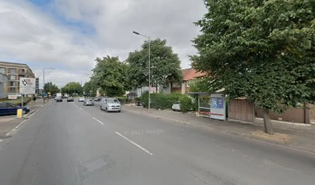 Drake Road (Stop U)