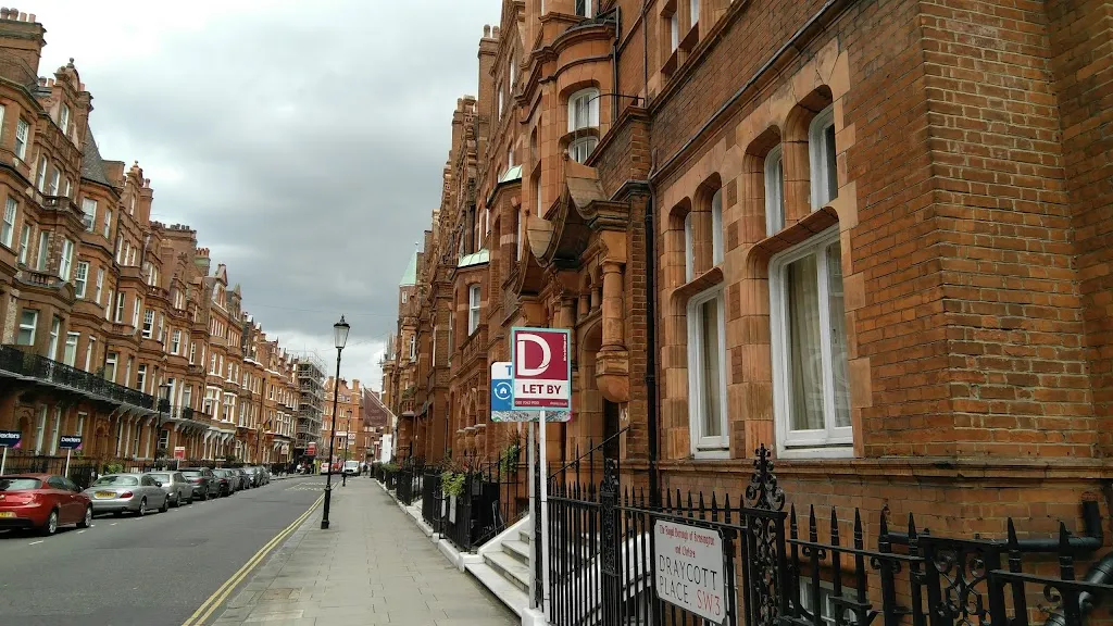 Draycott Place