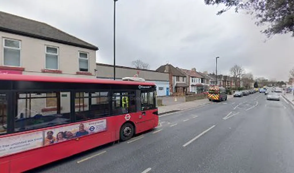 Duncrievie Road (Stop D)