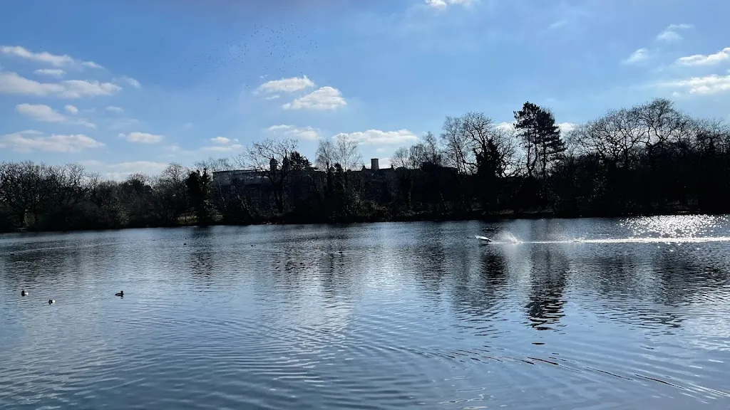 Eagle Pond (Stop SR)