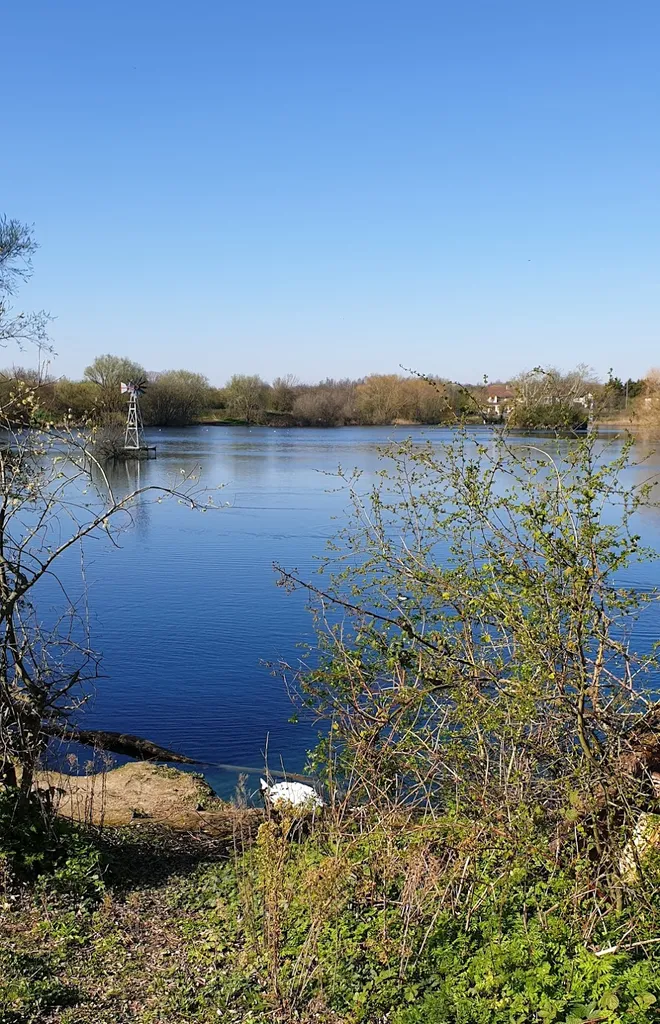 Eastbrookend Country Park