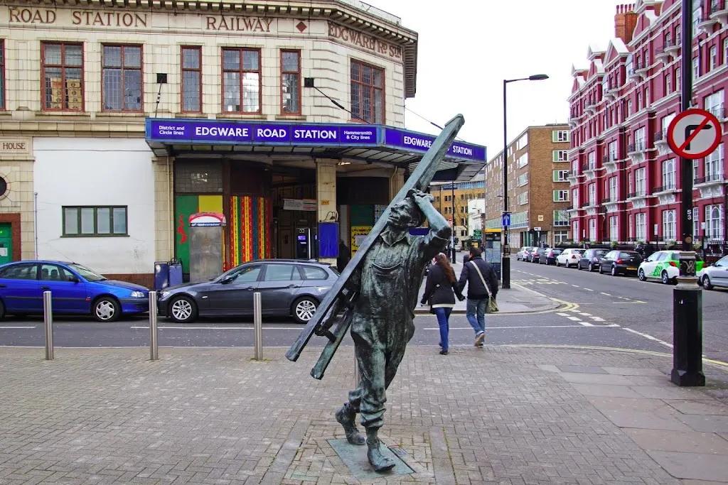 Edgware Road Station (Stop ET)