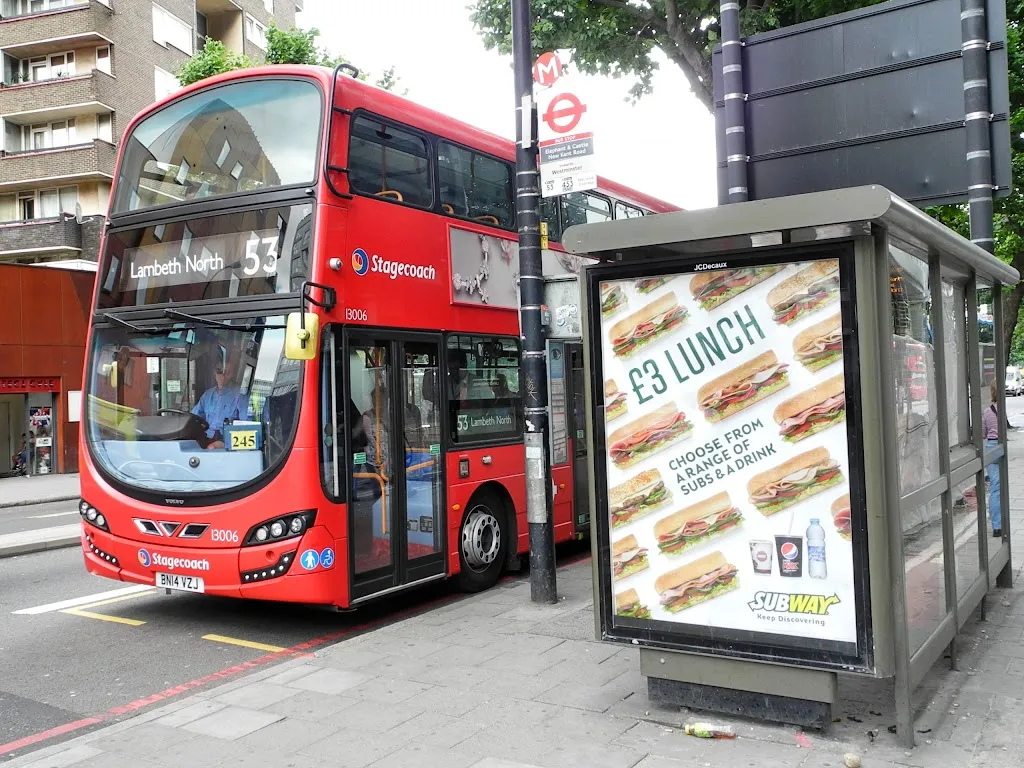 Elephant & Castle / New Kent Road (Stop M)