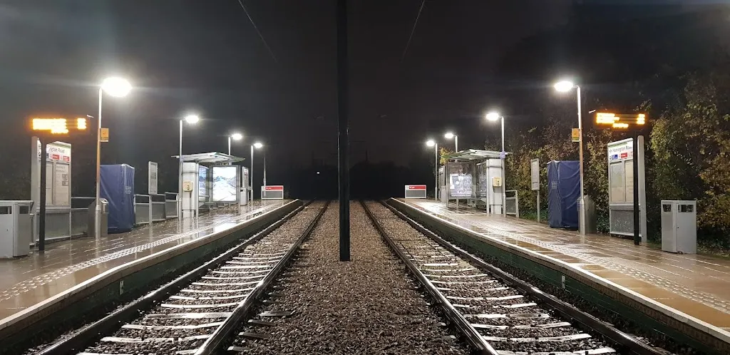 Elmers End Station (Stop B)