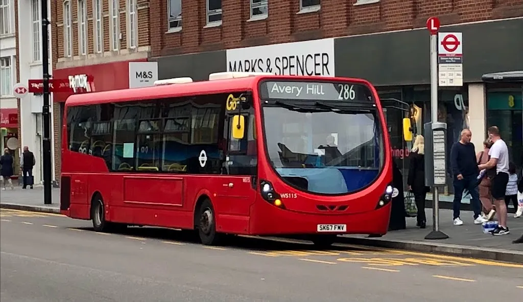 Eltham High Street / Passey Place (Stop L)