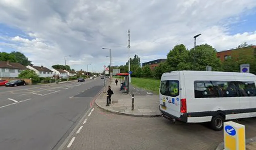 Eltham Road / Westhorne Avenue (Stop EE)