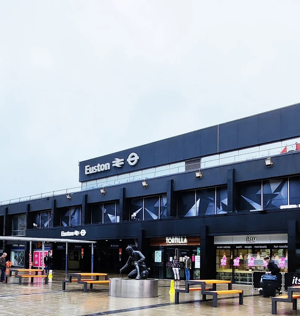 Euston Station (Stop B)