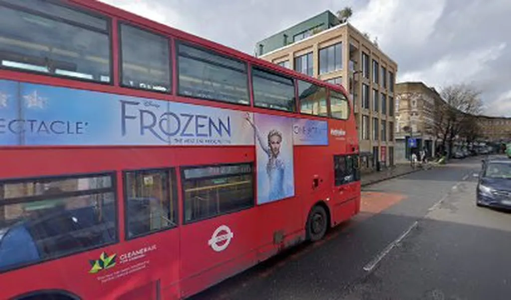 Fairbridge Road (Stop N)