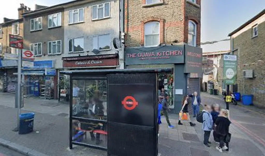 Forest Hill Station / London Road (Stop B)