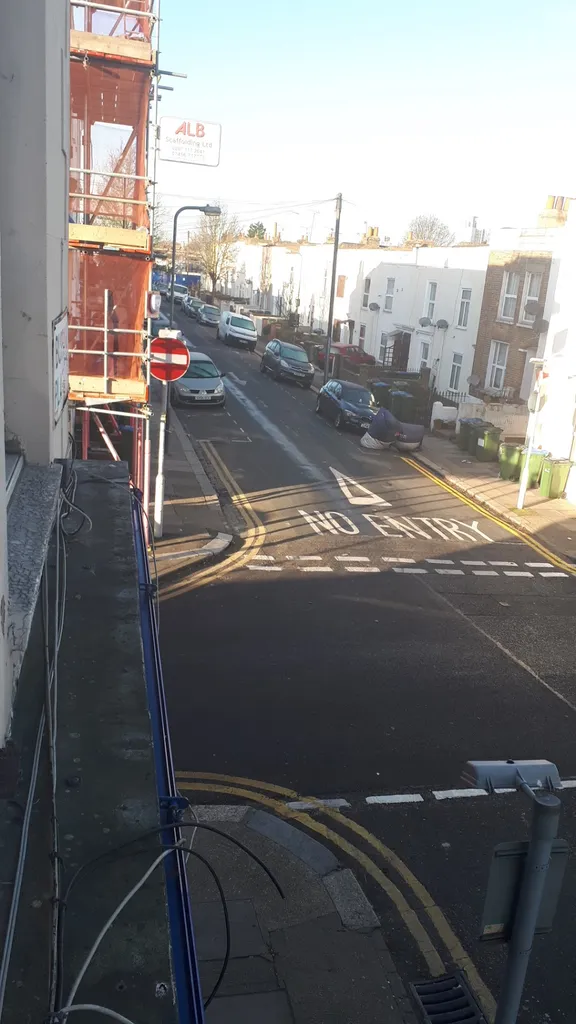 Frederick Place (Stop WB)