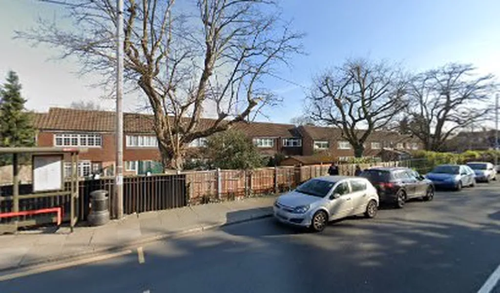 Fullwood Primary School (Stop CA)