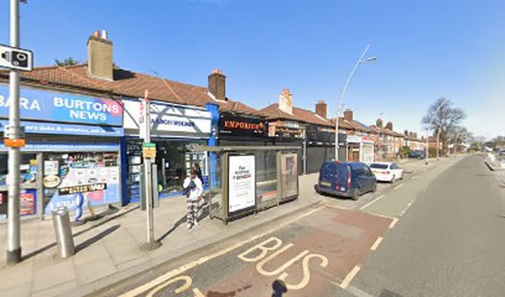 Gants Hill Station (Stop CP)