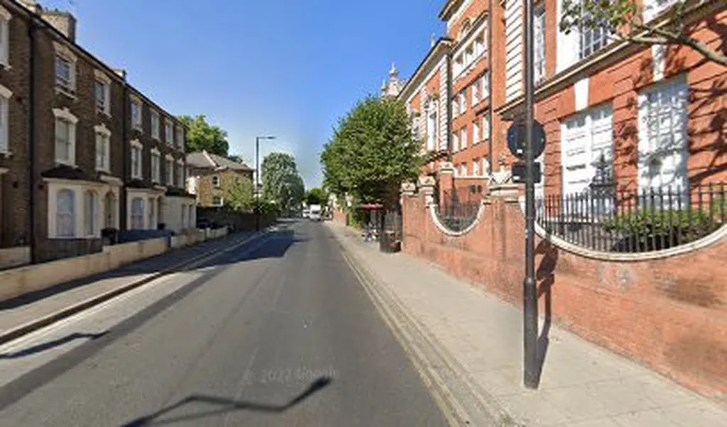 Gascoyne Road (Stop F)