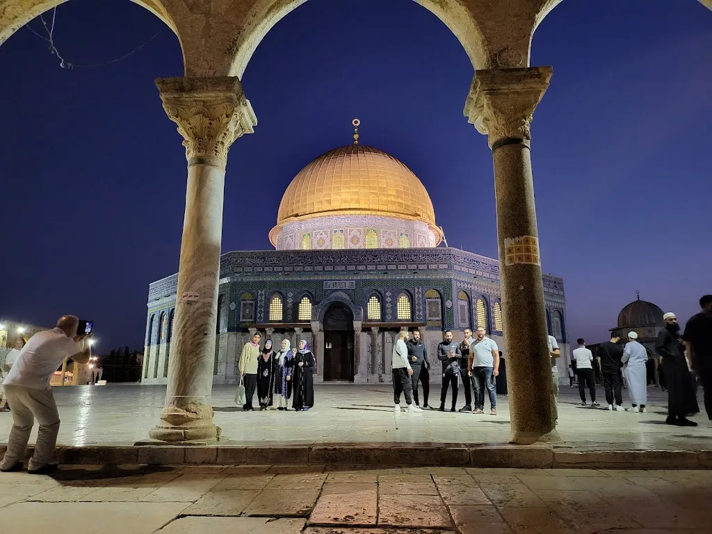 Gatwick Hajj & Umrah