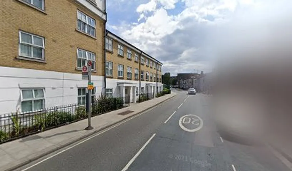 Glenrosa Street (Stop C)