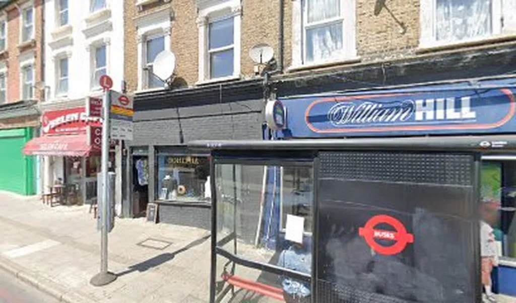 Glyn Road (Stop L)