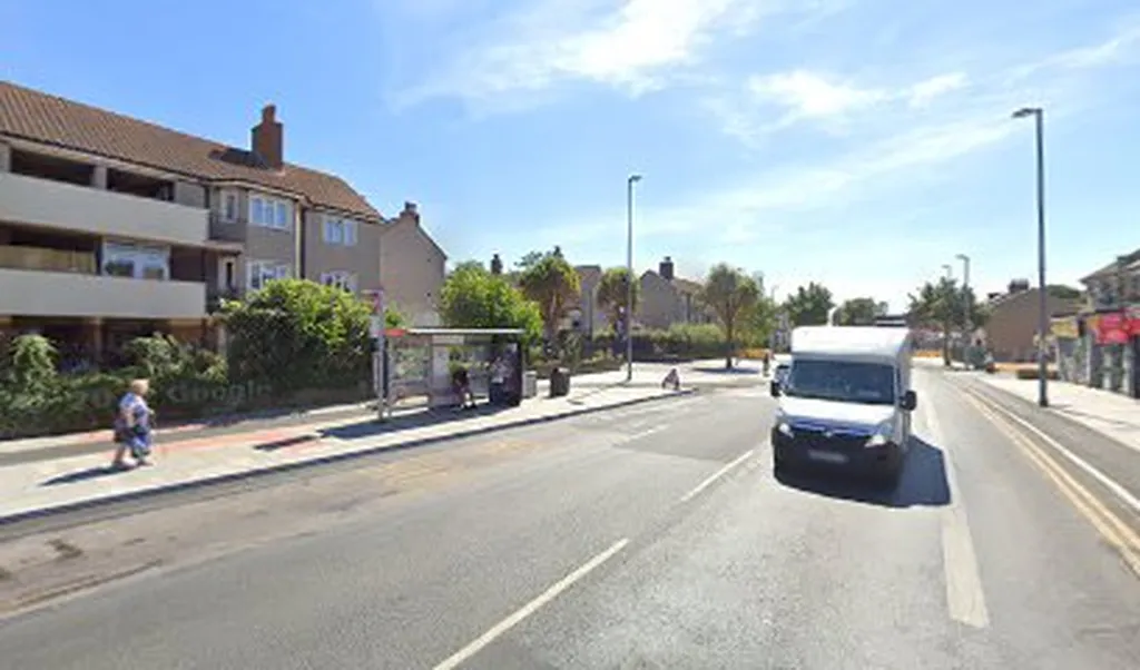 Grosvenor Park Road (Stop K)