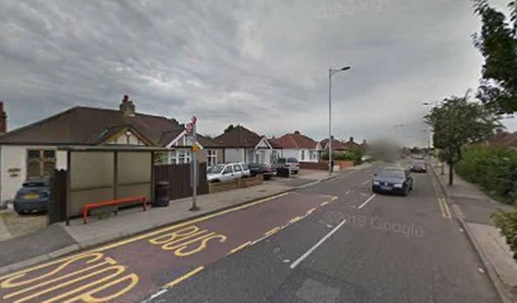 Hainault Fire Station (Stop R)