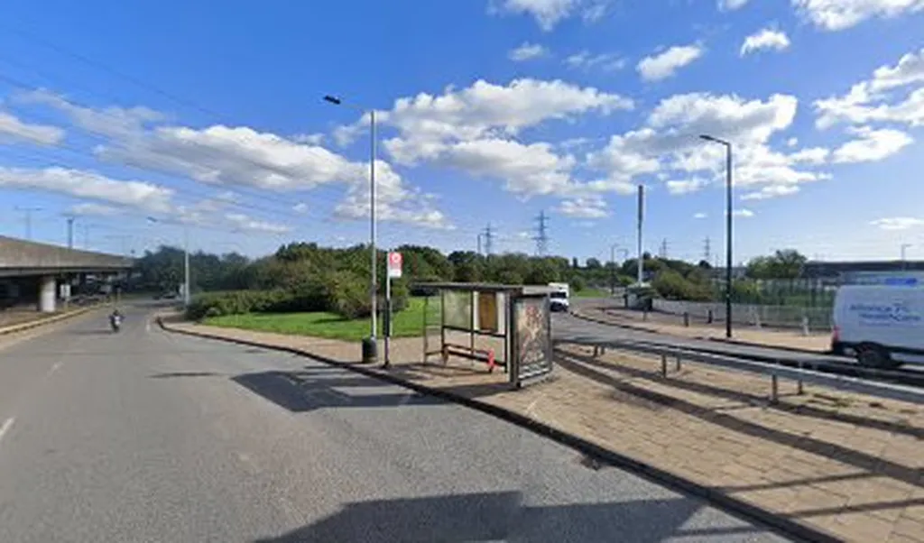 Harbet Road / Cooks Ferry 1 Harbet Road / Cooks Ferry