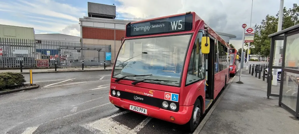 Harringay Sainsbury's (Stop HA)