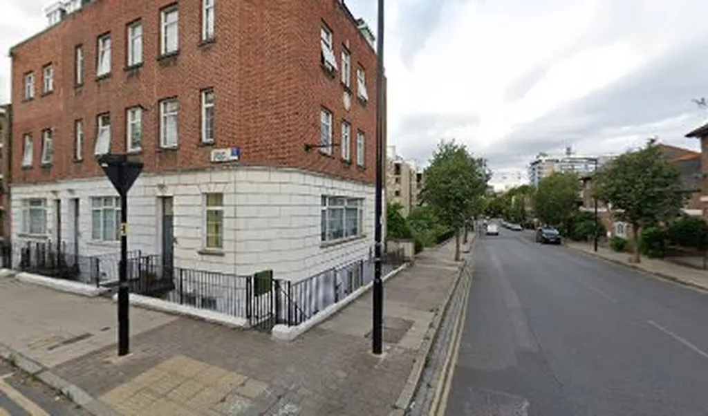 Hemingford Road (Stop T)