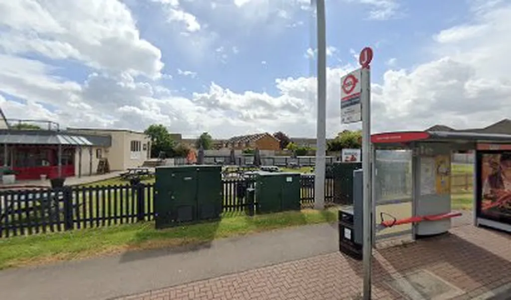 Heron Flight Avenue (Stop J)