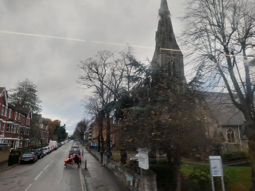 High Street / Maple Road (Stop D)
