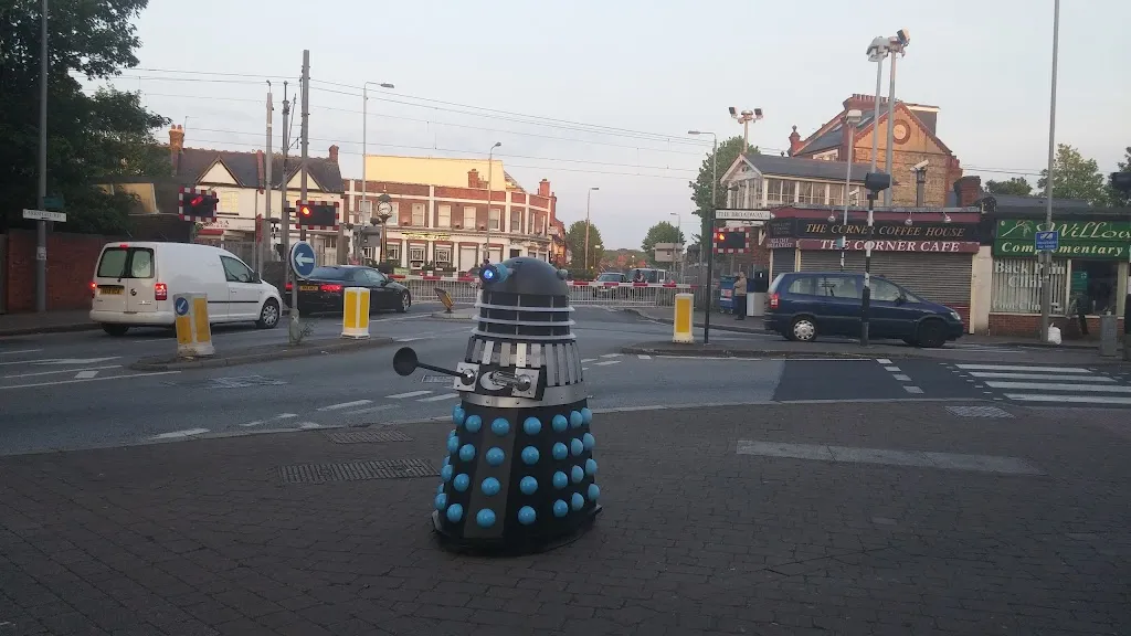 Highams Park Station (Stop WG) 1 Highams Park Station (Stop WG)