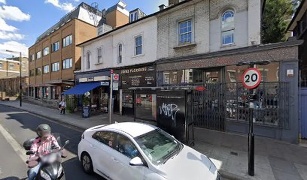Highbury Corner (Stop D)