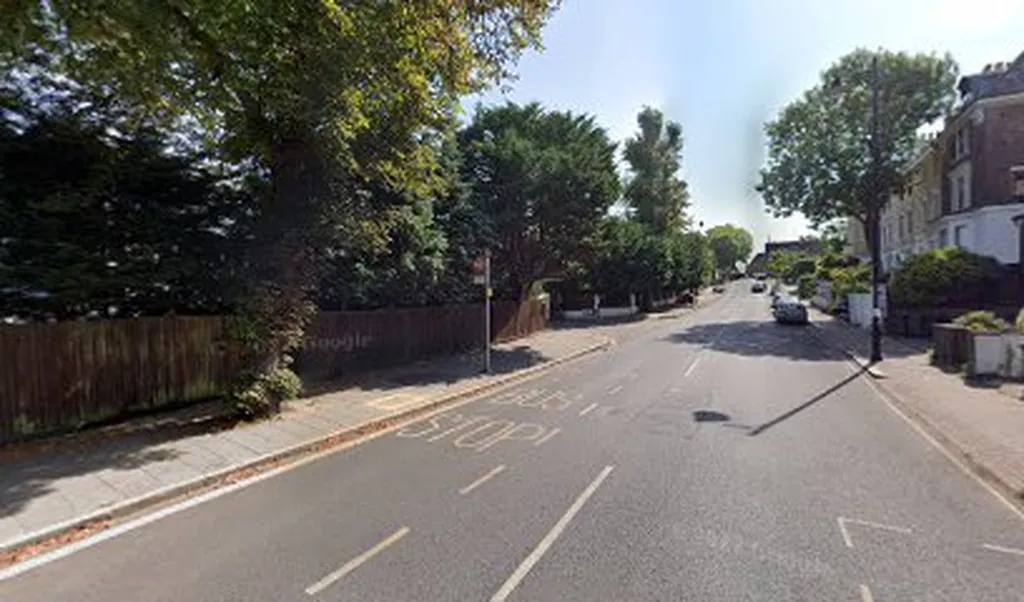Highgate Close (Stop H)