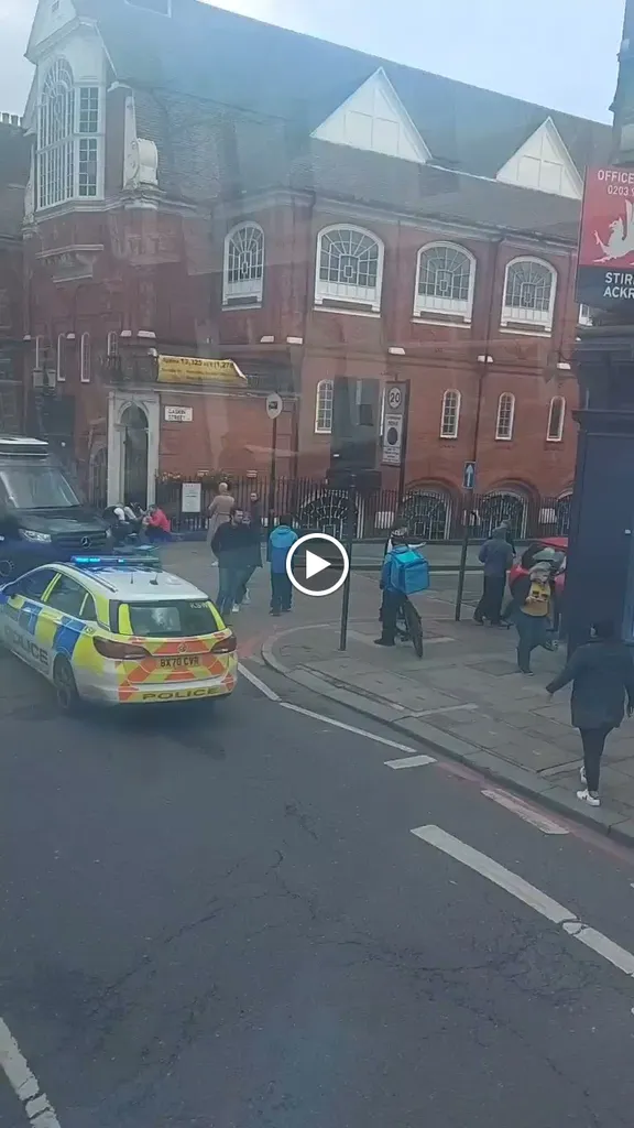 Holloway / Nags Head (Stop L)