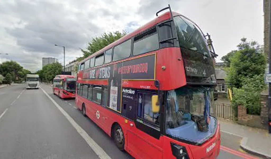 Holloway Road Camden Road (Stop N)