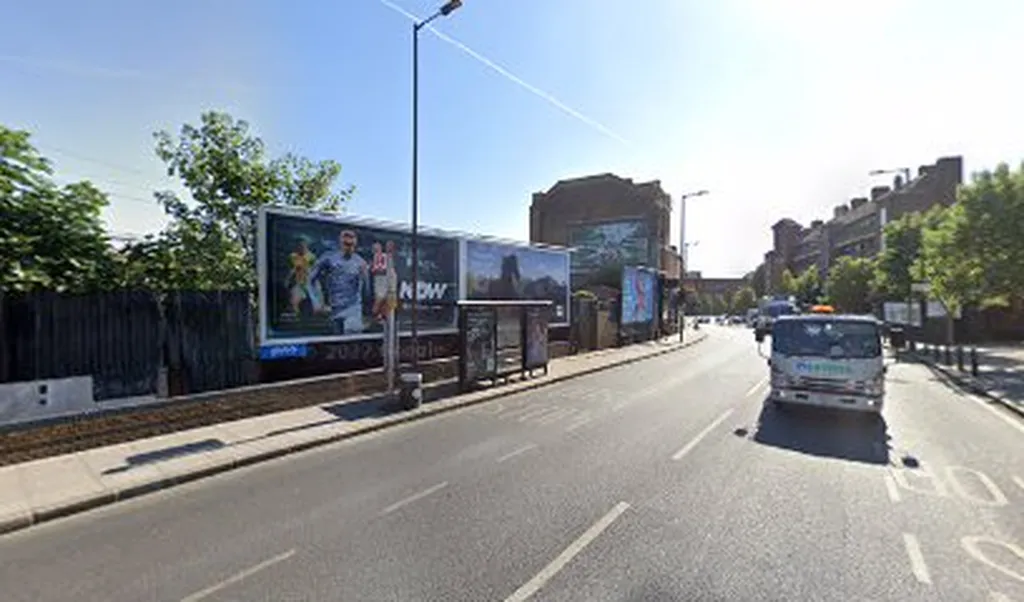 Homerton Terrace (Stop S)