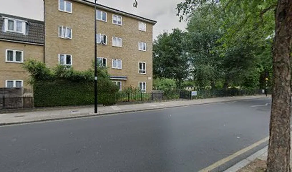 Jamaica Street (Stop W)