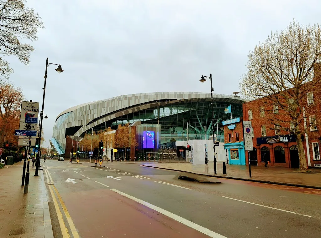 Kennedy Close (Stop E)