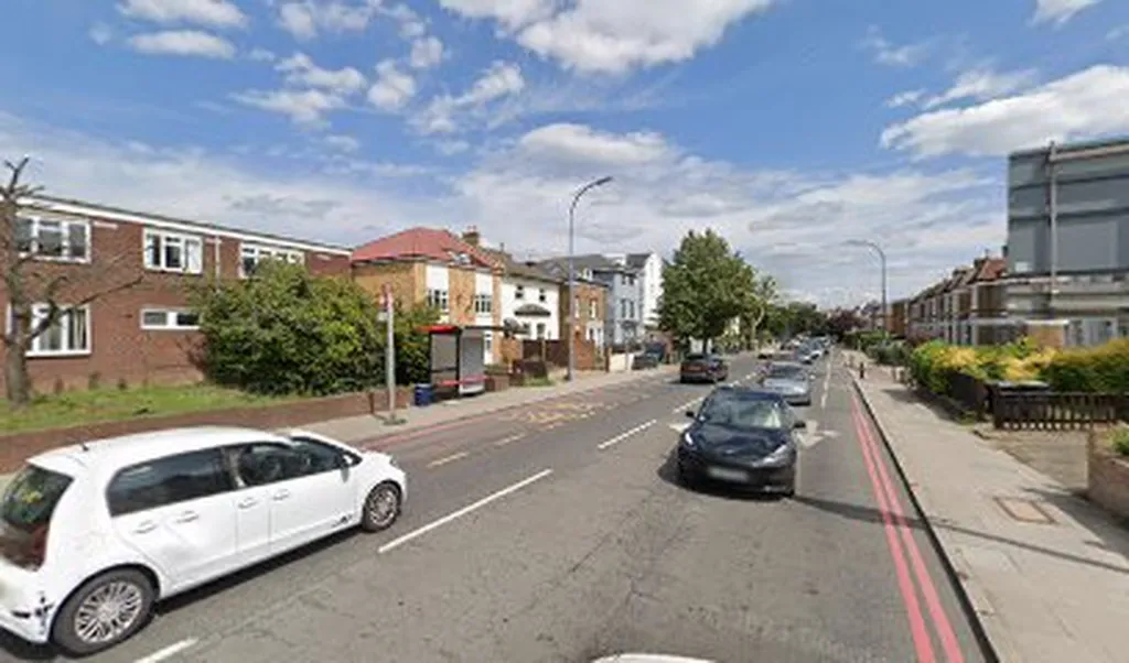 Kilmorie Road (Stop E)