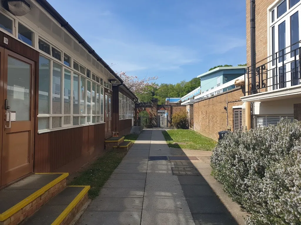 Kingston University London Kingston Hill Campus