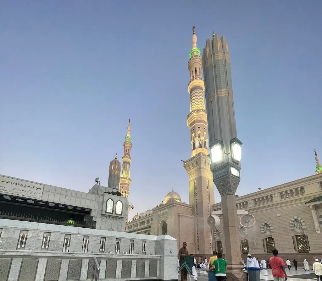 Labbaik Hajj Umrah (Umrah Packages & Hajj Packages)