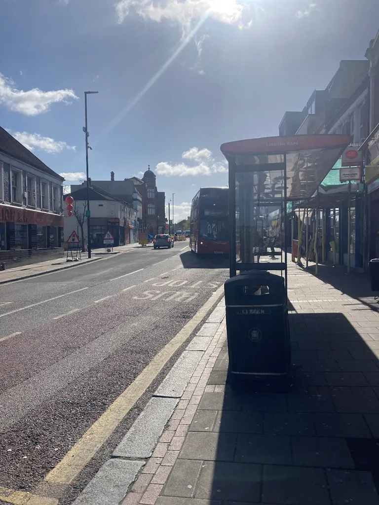 Lakedale Road (Stop WK)