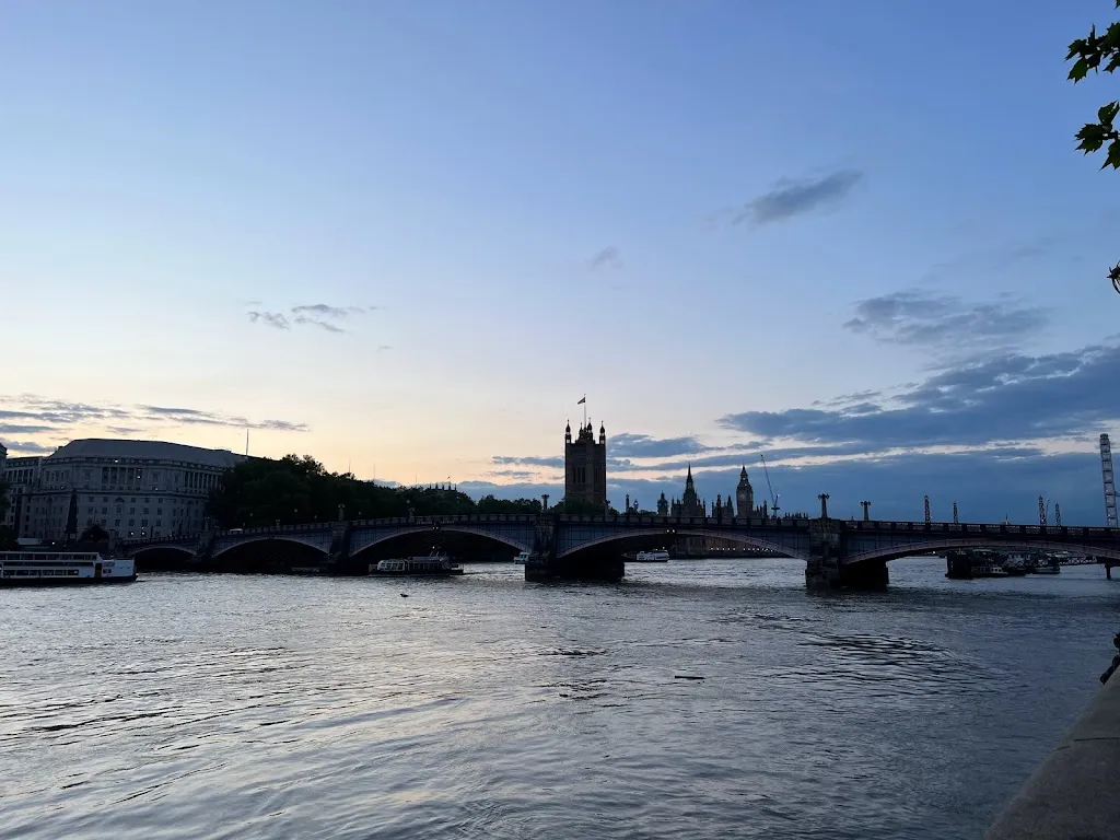 Lambeth Bridge (Stop SN)