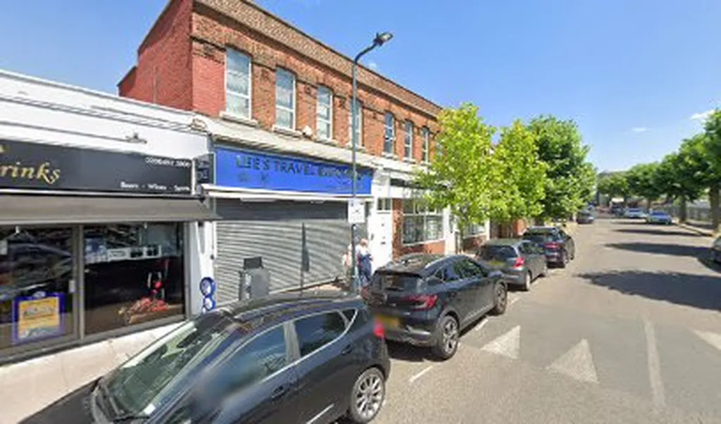 Lee's Travel Emporium