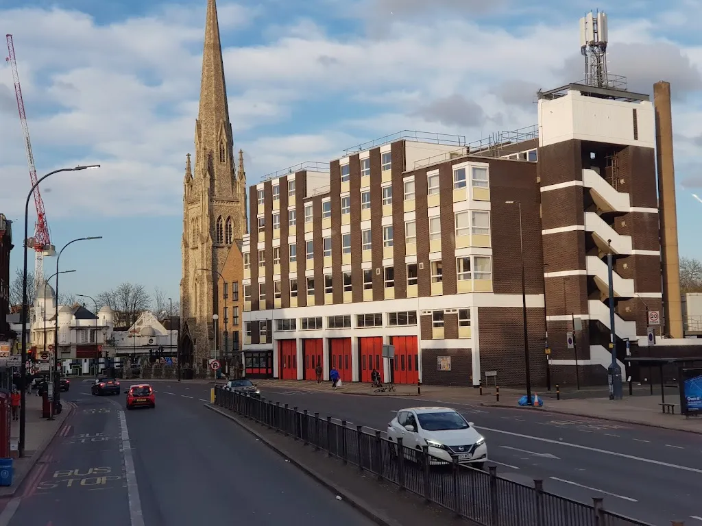 Lewisham Fire Station (Stop HN)