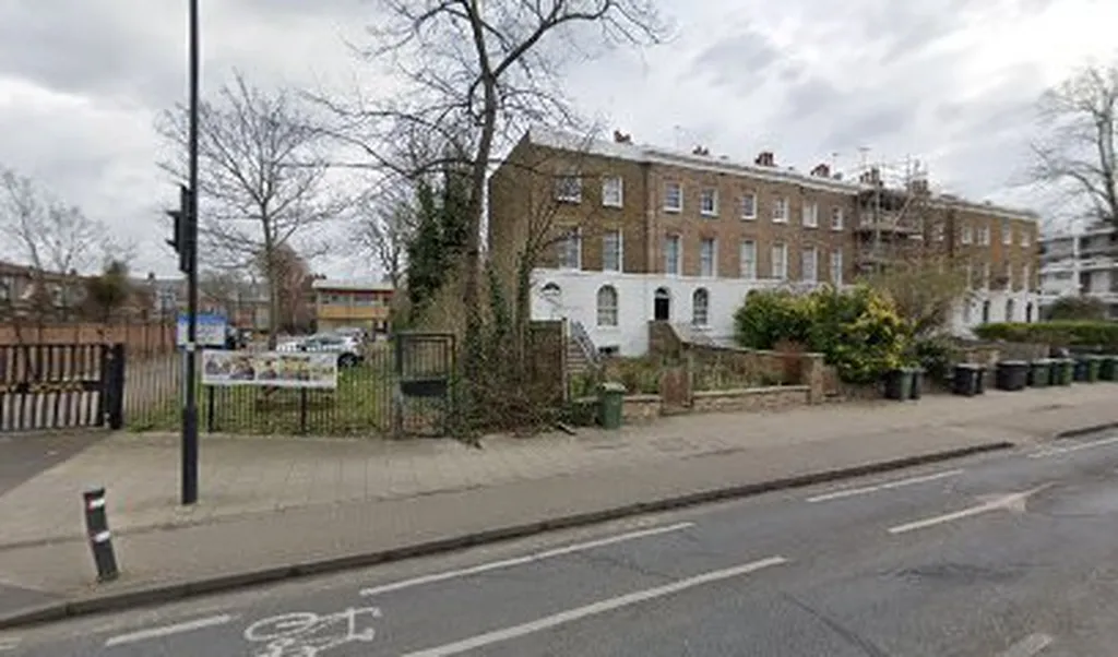 Lilford Road
