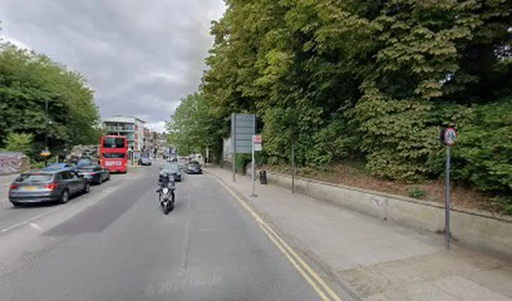Lion Green Road (Stop D)