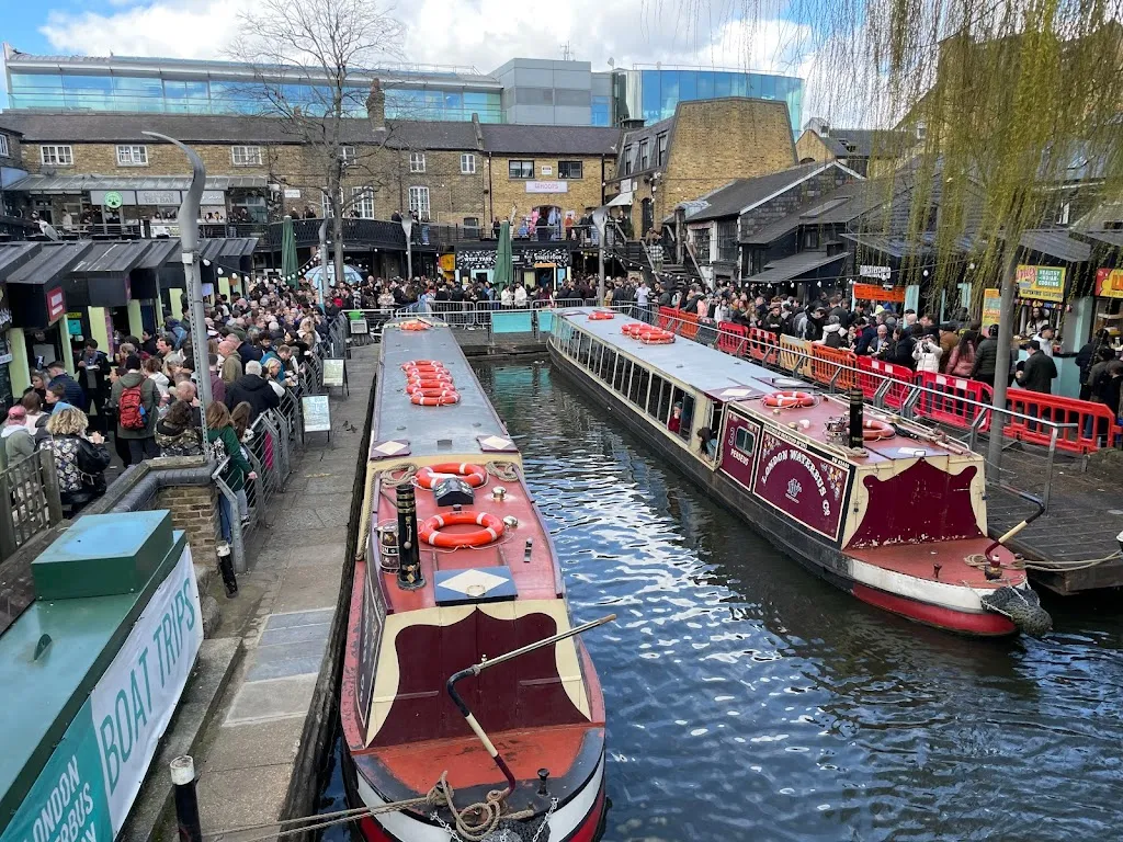 London Waterbus Company (Camden Town) Regents Canal Waterbus
