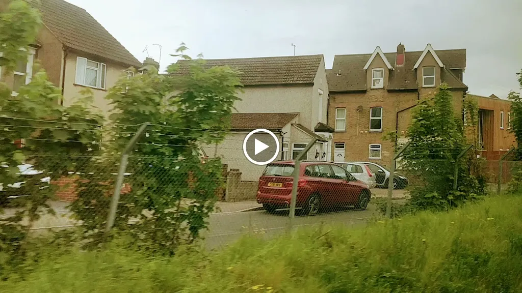 Lower Road / Church Manorway(Stop W)