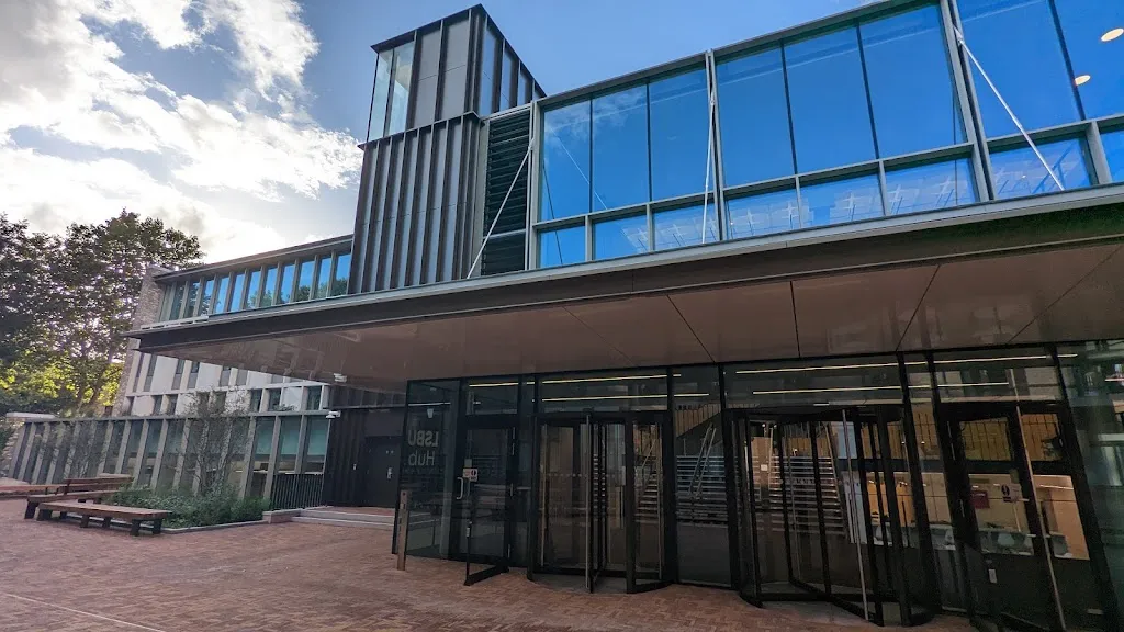 LSBU Hub entrance