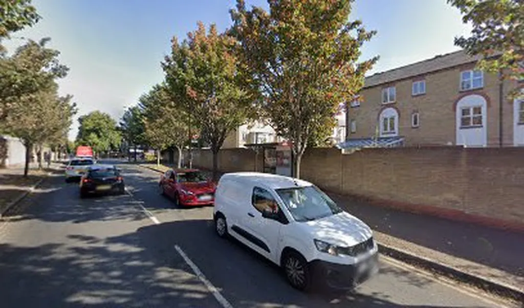 Lynton Road